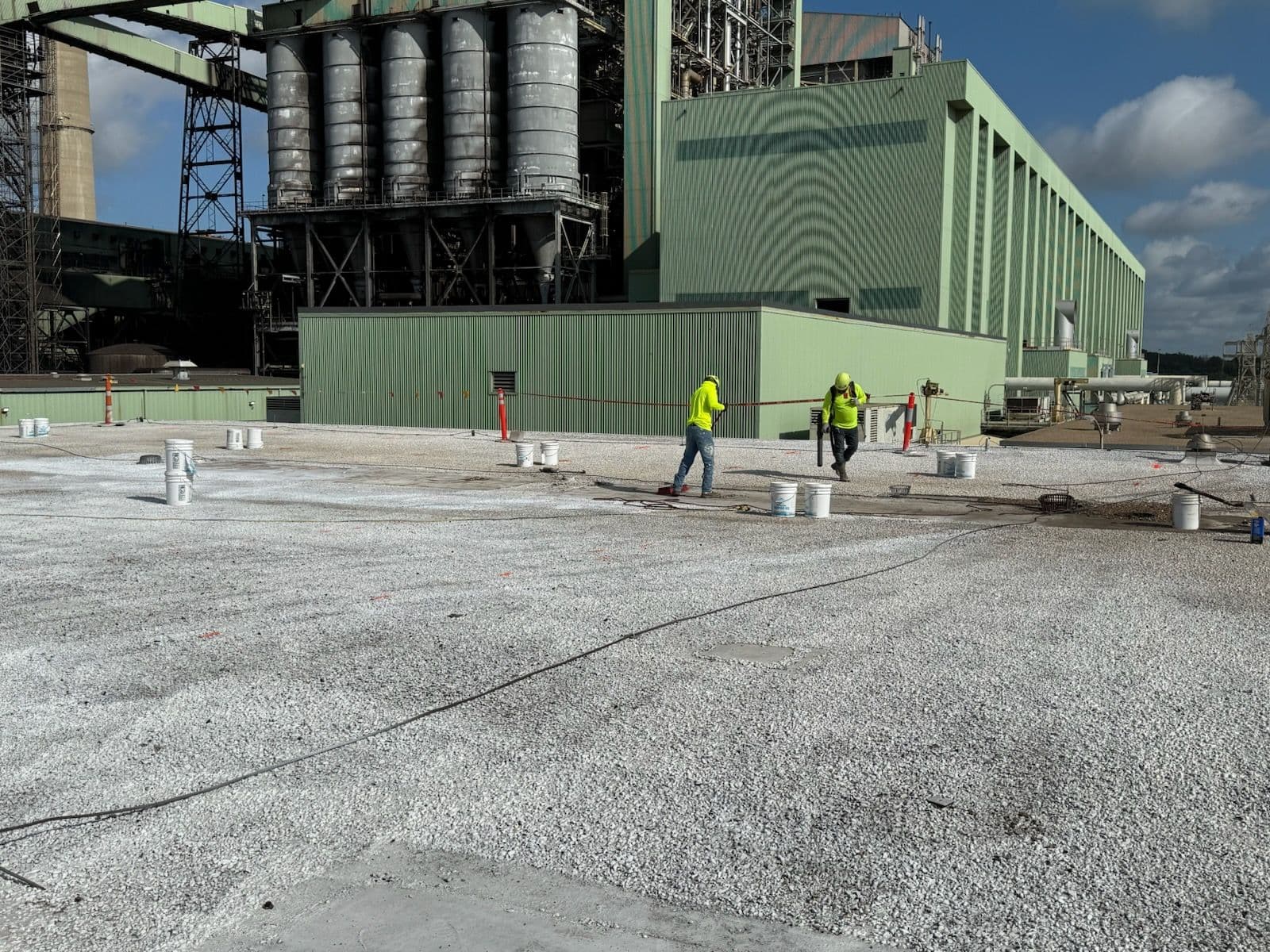 Expert Tar and Gravel Roof Coating Service image